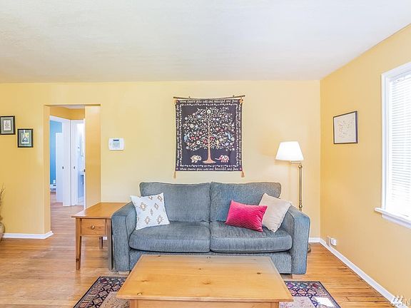 Original hardwood floors throughout.