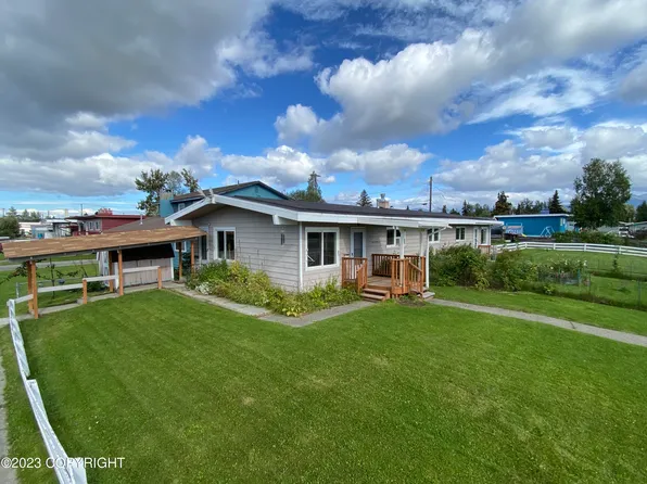 601 Vine Ave, Anchorage, AK 99501