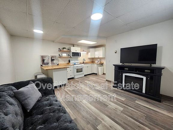 5th image of 3149 Raspberry Rd APT 9