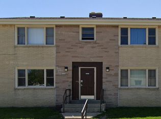 3619 48th St APT 1, Kenosha, WI 53144