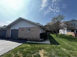 2581 Brookwood Dr, Crown Point, IN 46307