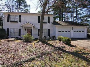 270 Tyson Cir, Roswell, GA 30076