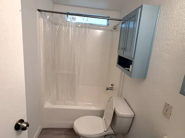 7501 142nd Ave, Largo, FL 33771