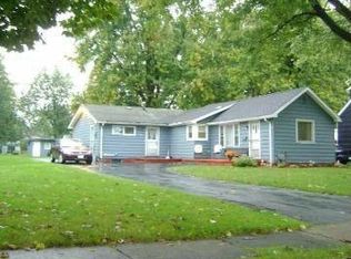 799 E Robinson St, North Tonawanda, NY 14120