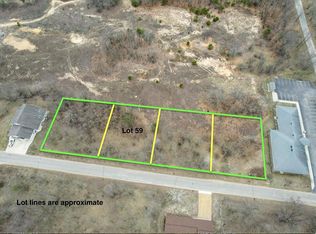 65-54 Oak Grove Dr, Necedah, WI 54646