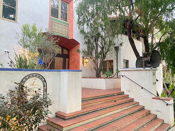 2nd image of 1414 N Harper Ave APT 16