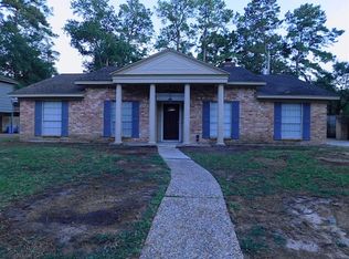 5803 Pinewood Springs Dr, Houston, TX 77066