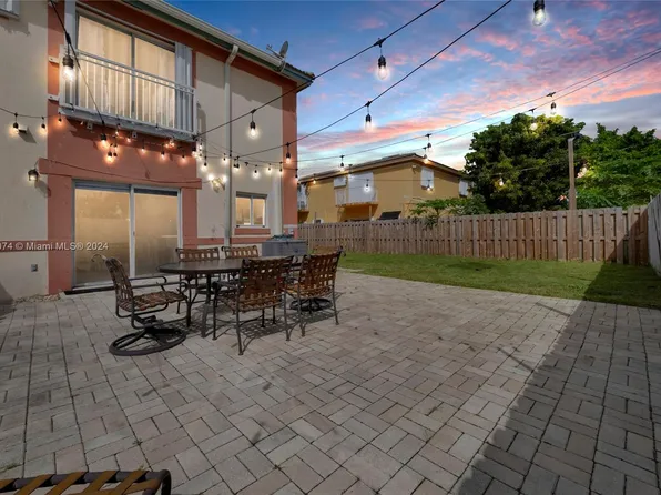 3891 SW 147th Ave APT 11, Miami, FL 33185