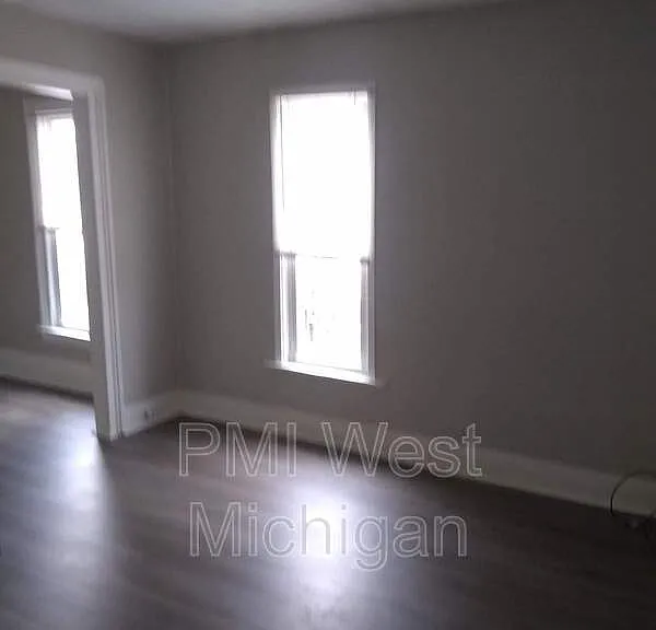 824 Nagold St NW #1 — Photo 10