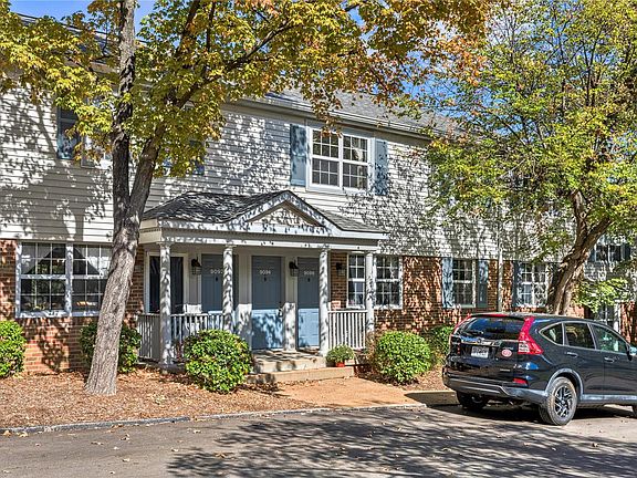 2nd image of 9094 W Swan Cir