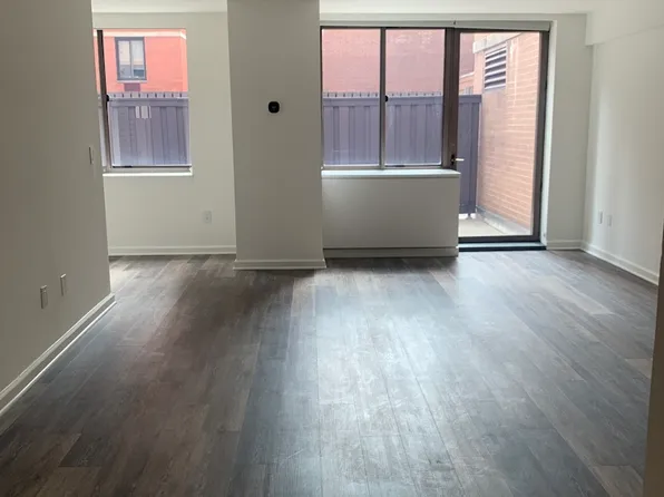 520 West 43rd Street image 1 of 22