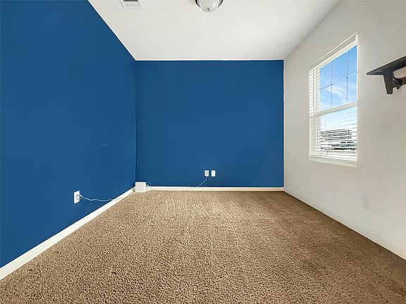 3rd image of 19221 Nathan Scott Way