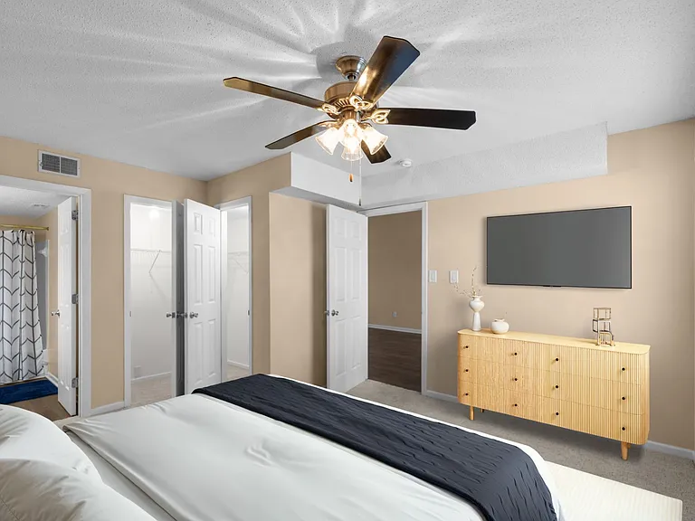 The Rooke (Classic) - 2 Bed / 2 Bath - 1,066-1,096 Sq.Ft.