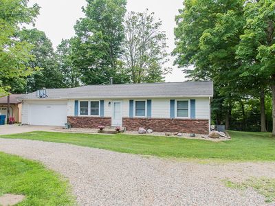 2305 Barney Rd, Kalamazoo, MI, 49004