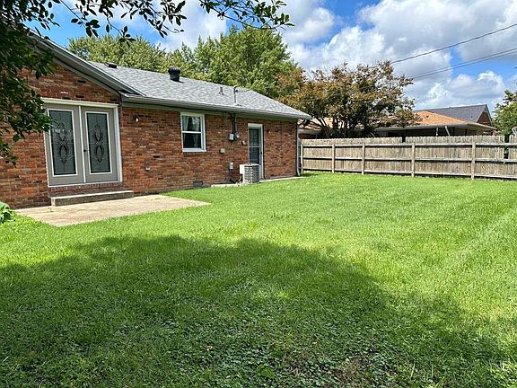 2nd image of 2701 Dartmouth Dr