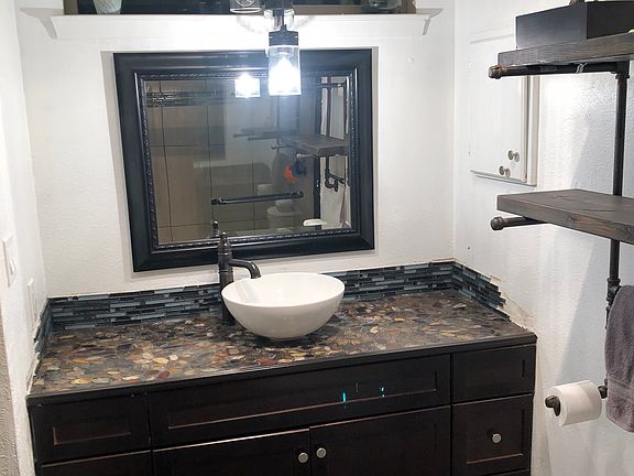 5th image of 5512 Calle Quieta NW
