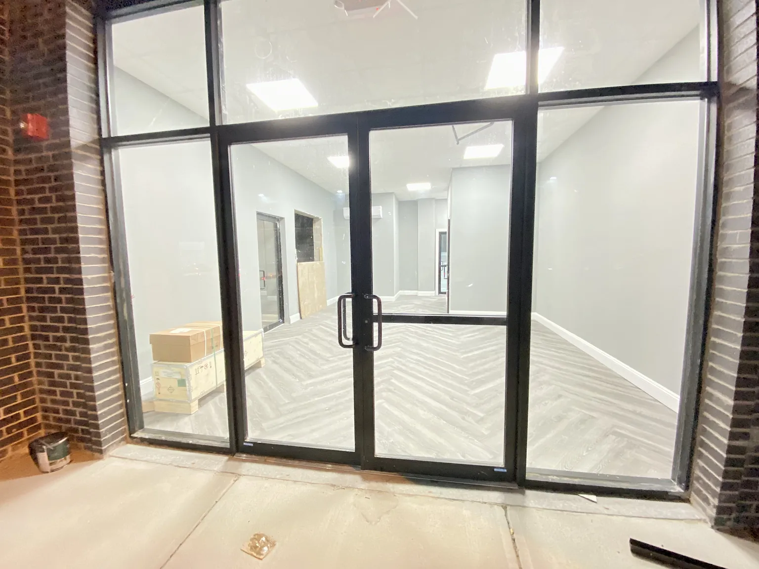 1 bed, $1,718 — Photo 2