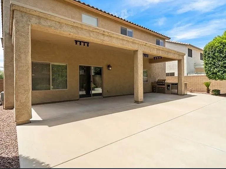 6328 W Victory Way — Photo 12