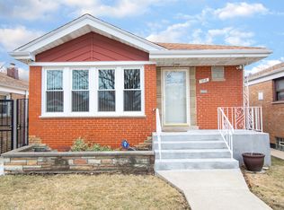 7816 S Christiana Ave, Chicago, IL 60652