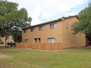 2404 Blanco, Bryan, TX 77801