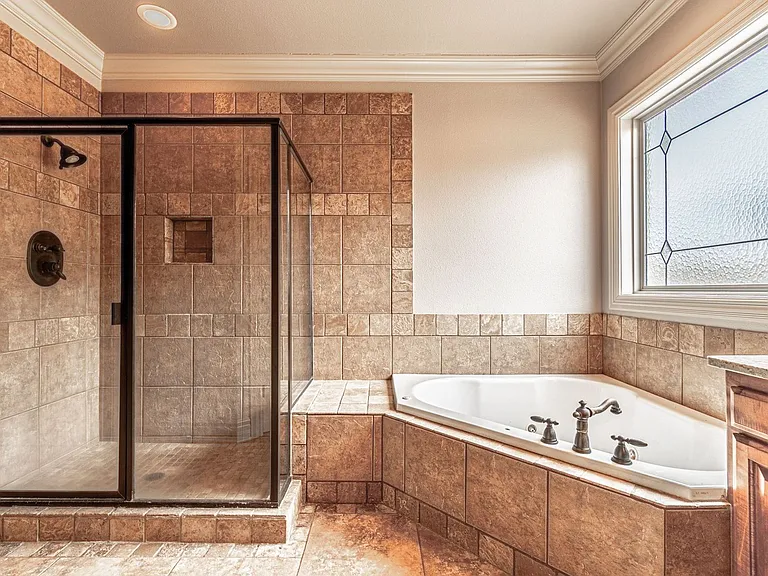 3704 W Legacy Ln — Photo 13