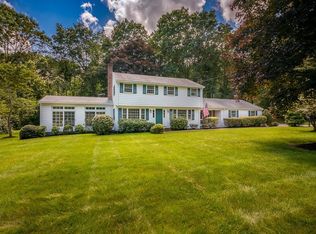 6 Blackthorn Dr, Southborough, MA 01772