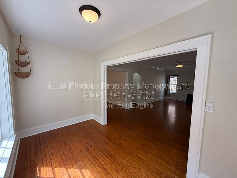 3520 Pine St — Photo 7