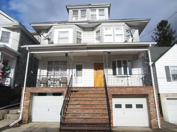 205 Florida Ave, Shenandoah, PA 17976