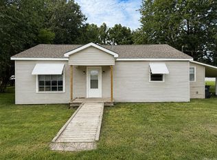 404 Elm St, Lake City, AR 72437