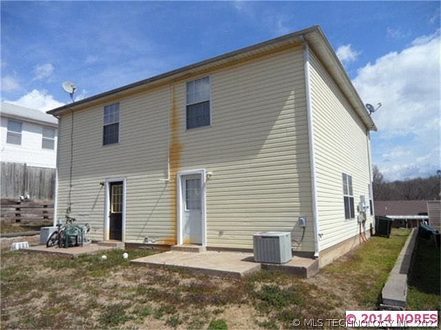 2nd image of 4014 Rawson Rd