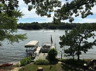 9209 Diamondhead Dr, Dexter, IA 50070