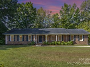 2501 Wedgewood Dr, Salisbury, NC 28146