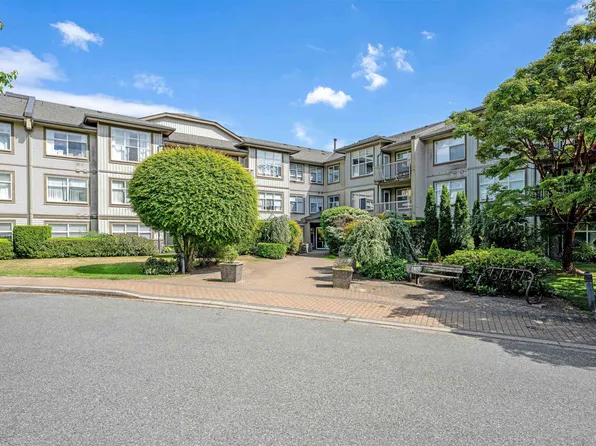 14885 105th Ave #116, Surrey, BC V3R 2V6