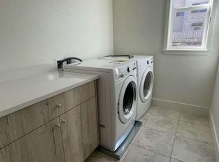 189 Sage St #189, Daly City, CA 94014