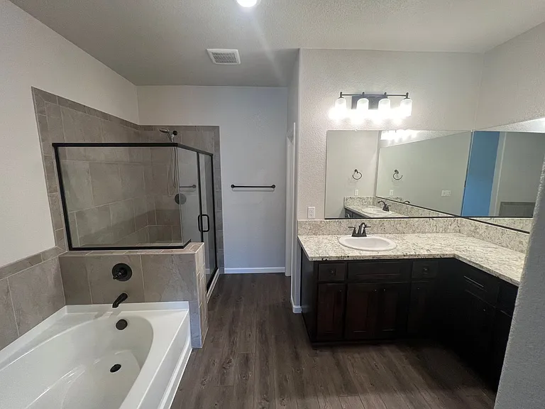3902 Wickman Loop — Photo 11