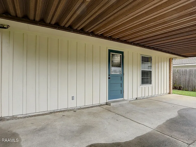 920 Marilyn Dr — Photo 14