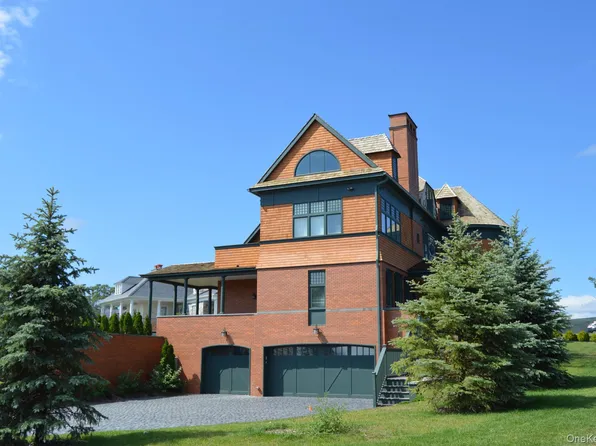 5041 Goodridge Avenue, Bronx, NY 10471