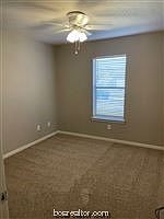 4th image of 2520 Hickory Dr
