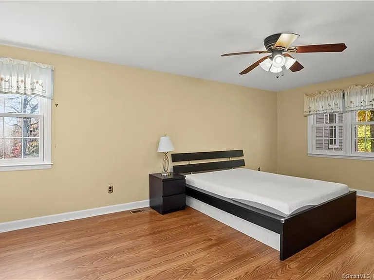 60 Greenwich Hills Dr #60 — Photo 10