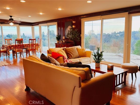 2334 Valle Dr
