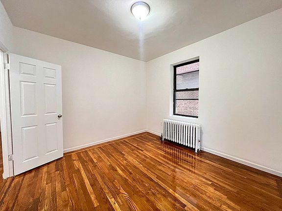 3rd image of 61-41 Saunders St #1