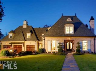 180 Newhaven Dr, Fayetteville, GA