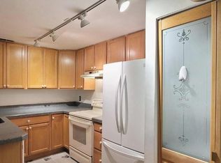 194 Meadow Ridge Rd, Absecon, NJ 08205