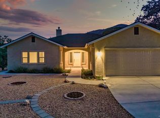 21204 Country Club Dr, Tehachapi, CA 93561