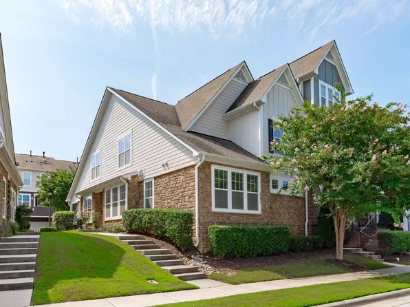 4031 Overcup Oak Ln, Cary, NC 27519