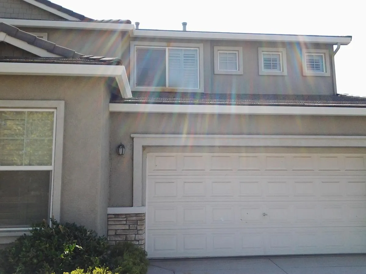 402 Hearst Dr photo 1