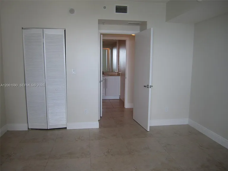 325 Biscayne Blvd #4316 — Photo 18