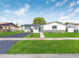 2245 NW 195th St, Miami Gardens, FL 33056