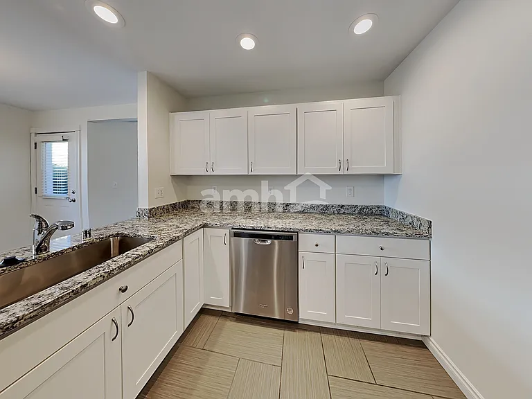 6312 119th St E — Photo 3