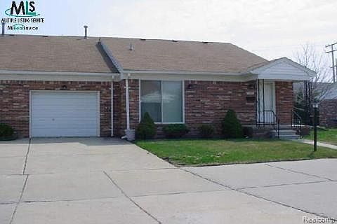 1st image of 401 Doremus South Ln W #10